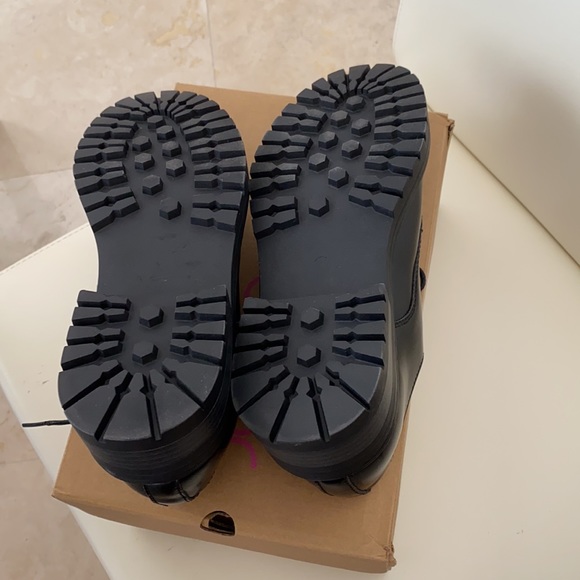 Sugar Women’s Black Oxfrod Shoes - Picture 5 of 5